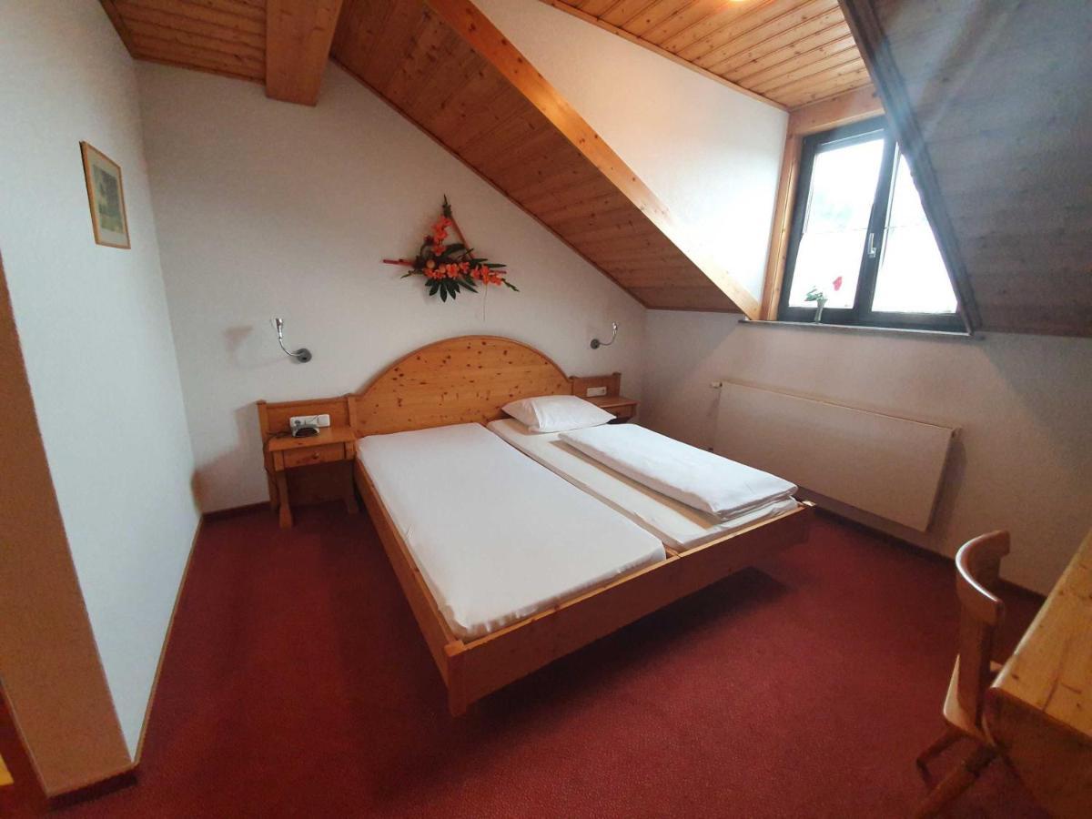 Landgasthof Brunnenwirt Zum Meenzer Fischbachtal Exteriér fotografie